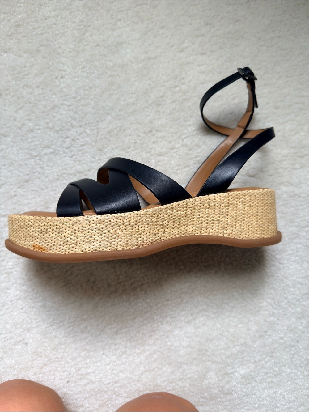Naturalizer Riley Black Platform Wedge Sandals - Picture 5 of 6